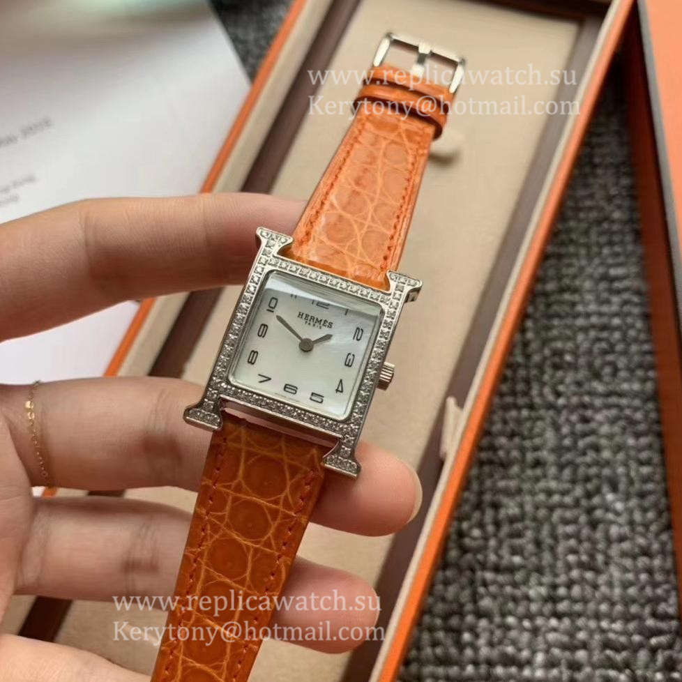 Shop H**me5 Heure H 26mm Ladies Z6F SS & D1am0nd MOP Dial Quartz (Box included) Shop H**me5 Heure H 26mm Ladies Z6F SS & D1am0nd MOP Dial Quartz (Box included)